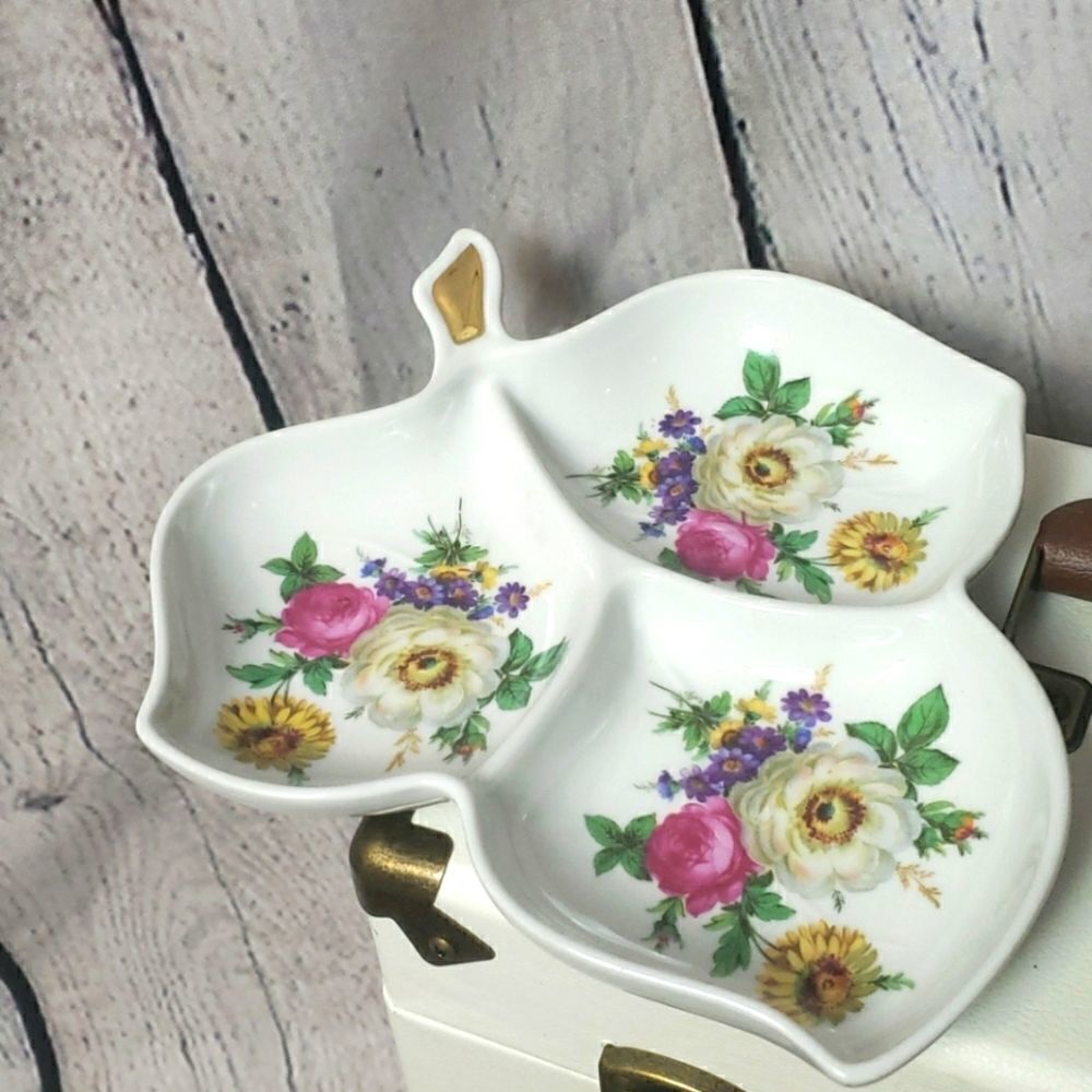 Old Nuremberg Vintage Dish